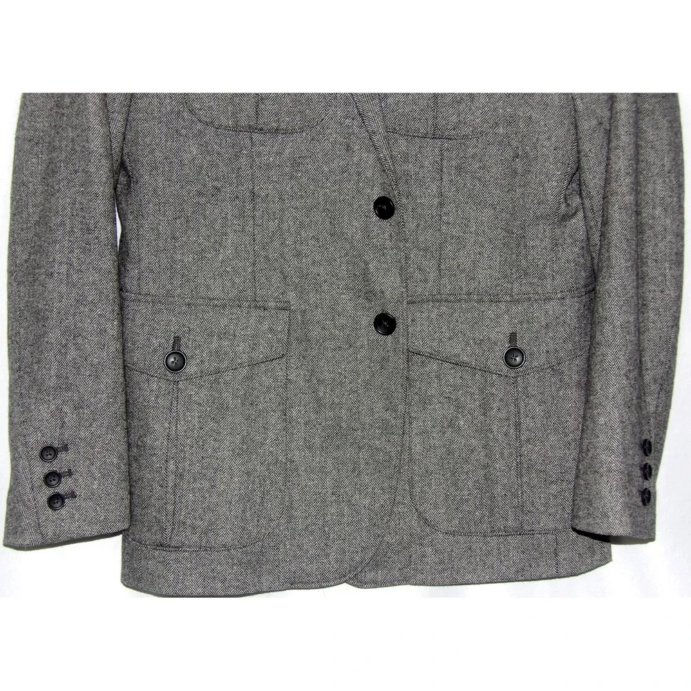 Banana Republic Tailored  Gray Herringbone 2 Button Wool Blend Blazer Men's‎ 38R